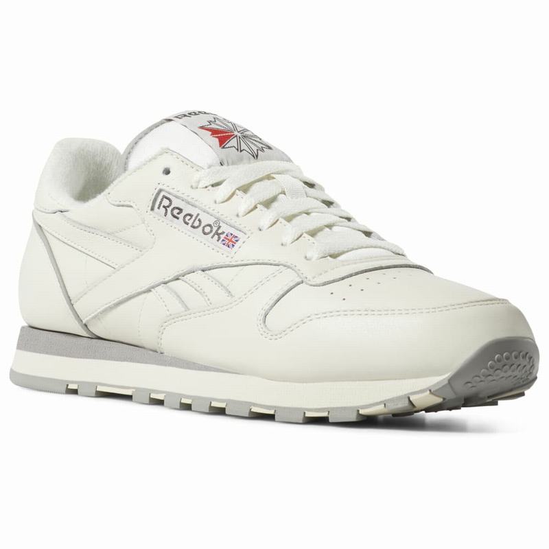 Tenisi Reebok Classic Leather 1983 Tv Dama Albi/Gri Romania BQ7931YE